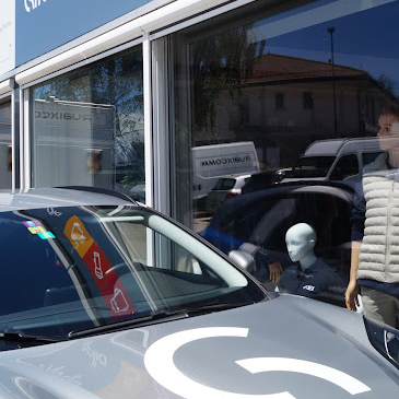 GiftMedia - Textiles personnalisés et cadeaux d’affaires GiftMedia - Textiles personnalisés et cadeaux d’affaires